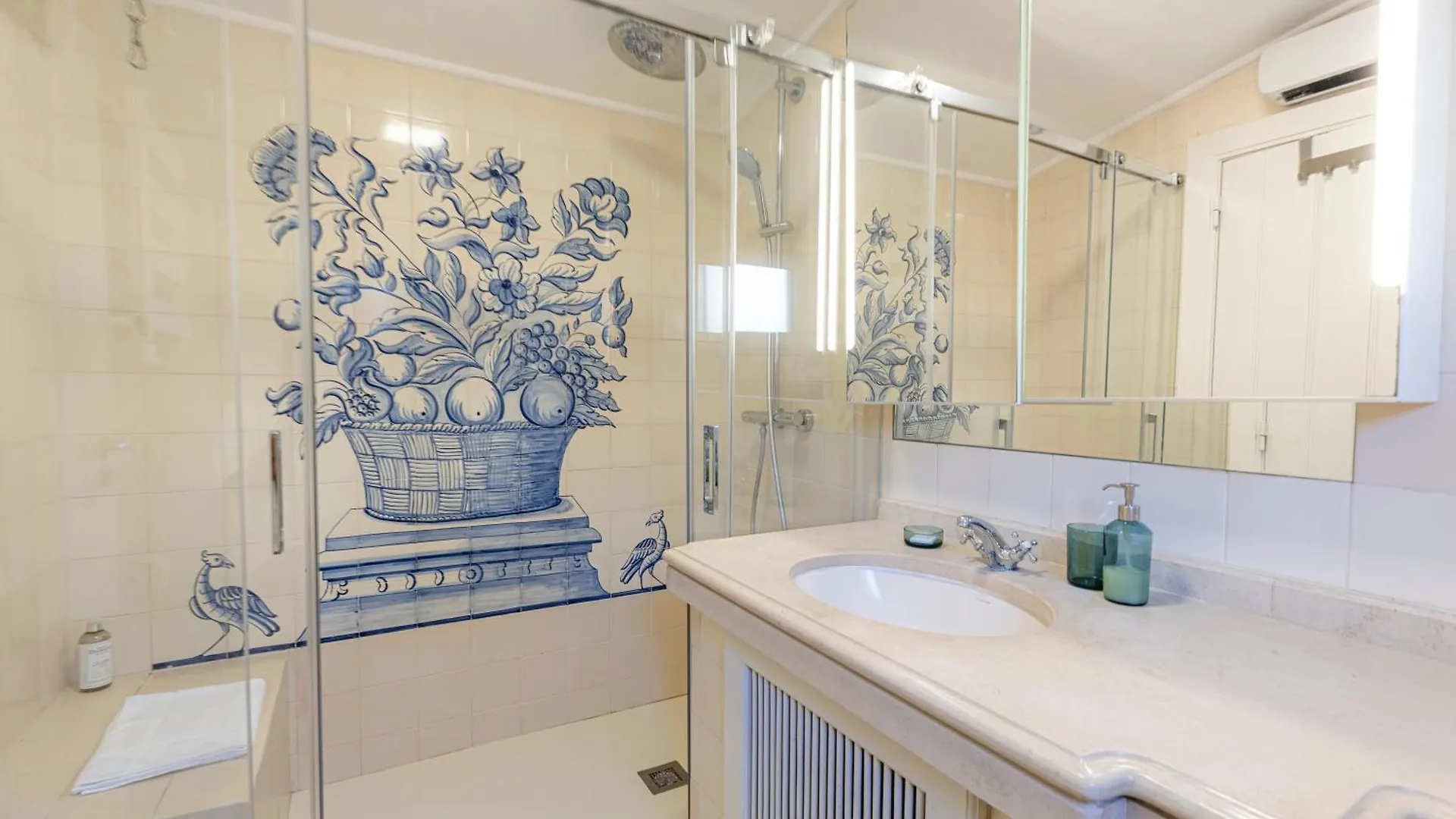 Seaya Villa Marinha Cascais