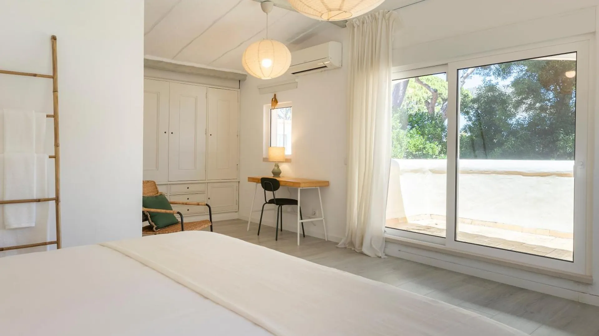 Seaya Villa Marinha Cascais Portugal