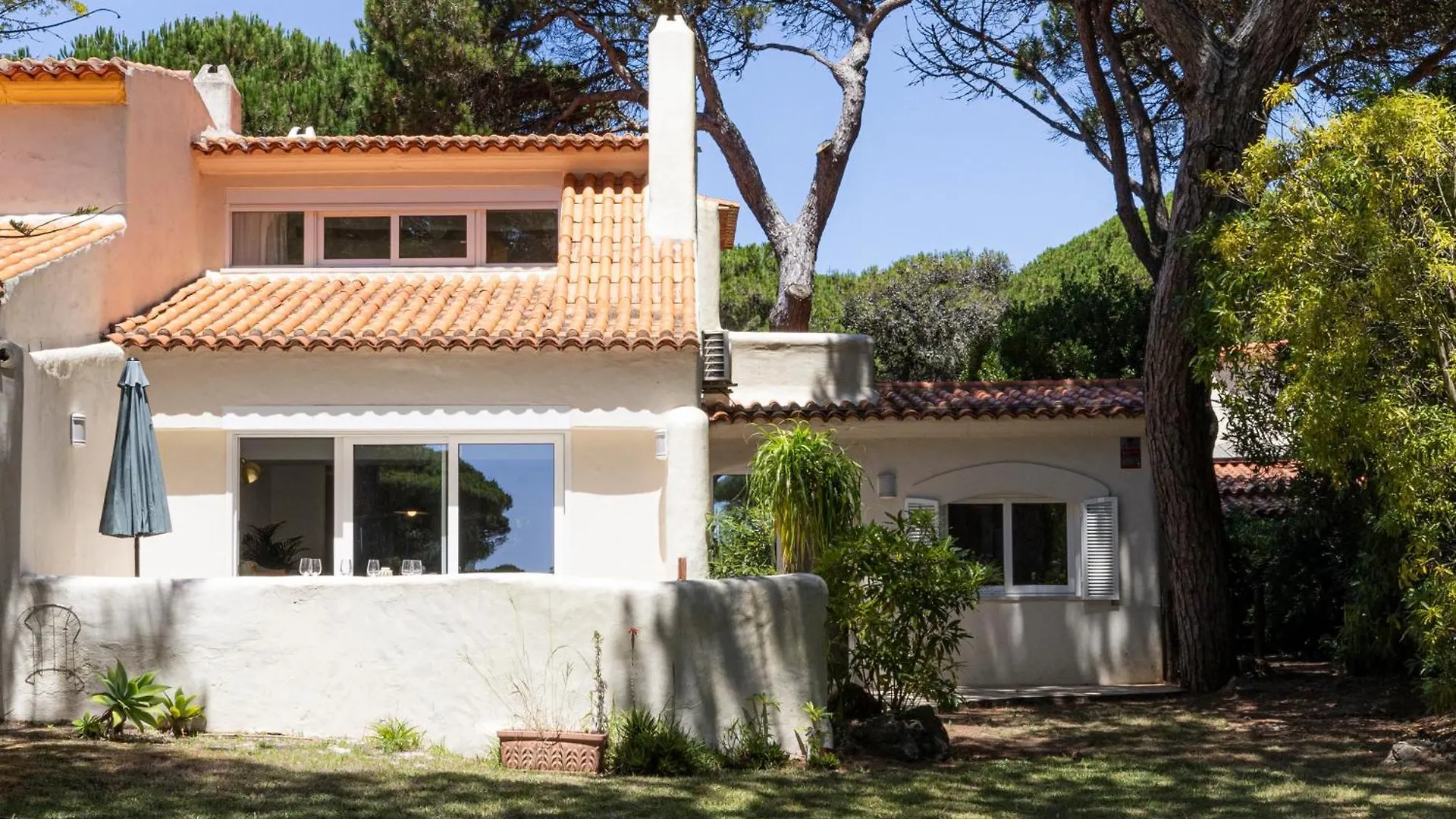 Holiday home Seaya Villa Marinha Cascais